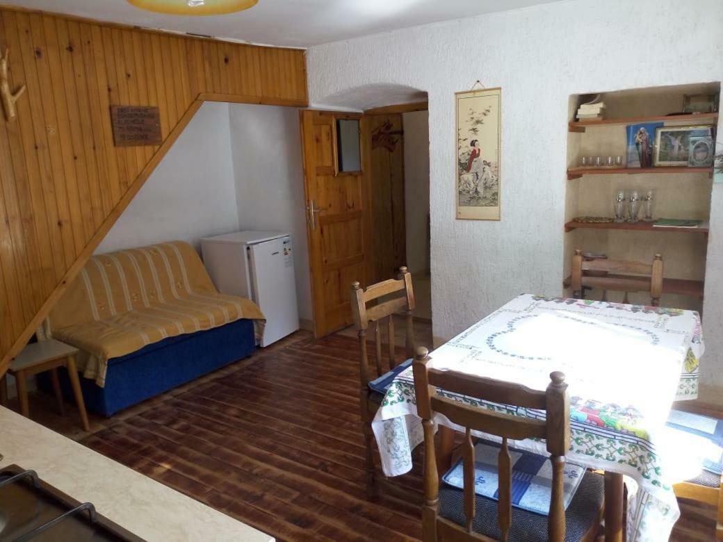 Apartman Dinko ลูเบนิตเซ ภายนอก รูปภาพ