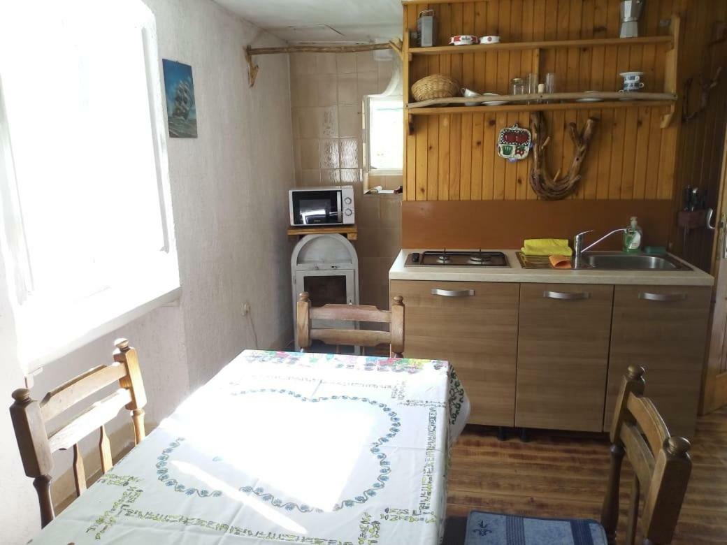 Apartman Dinko ลูเบนิตเซ ภายนอก รูปภาพ